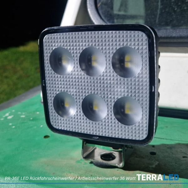 TerraLED LED Arbeitsscheinwerfer Rückfahrscheinwerfer Metrac